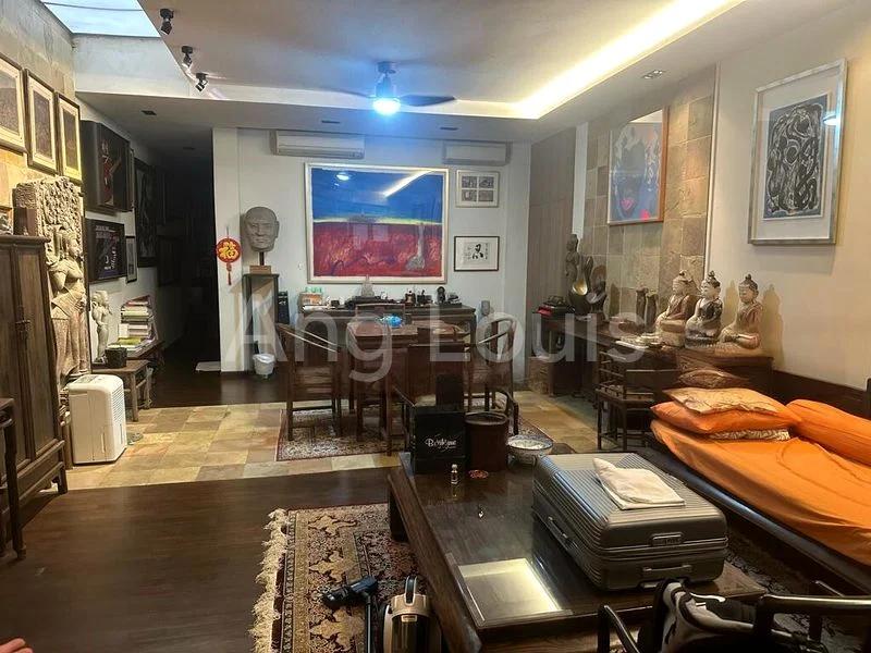 2 Bed Walk-up Apartment (Condo) for Sale in  Tiong Bahru Estate - Image 8